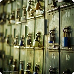 locked-mailbox-300x300